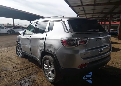 2022 Jeep Compass Latitude 4X4 from USA, damaged, VIN 3C4NJDBB0NT233072